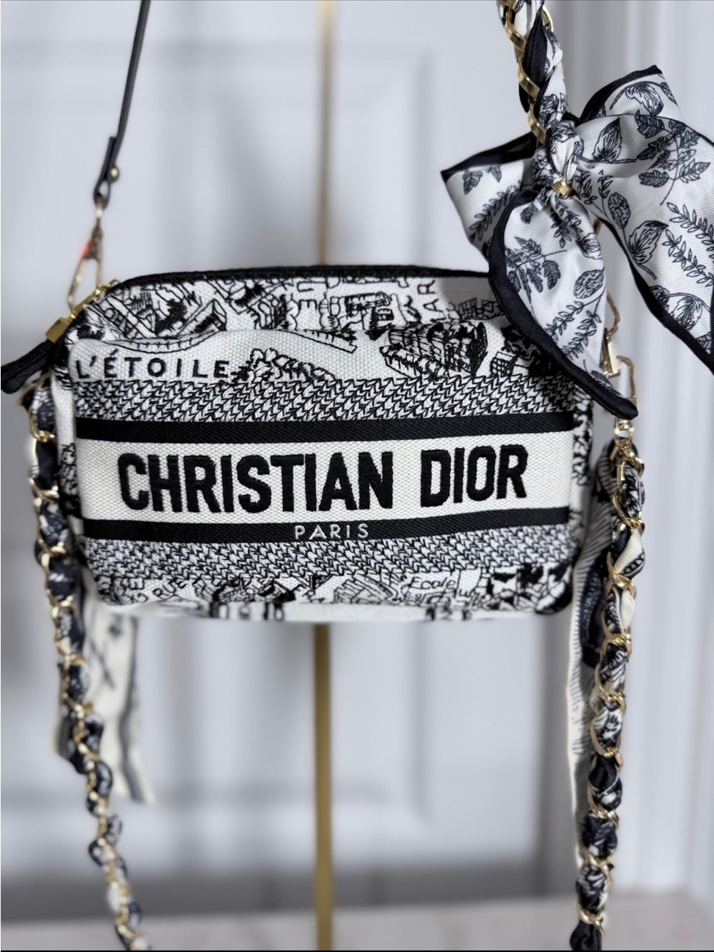 Dior Black and White Christian Dior Logo Crossbody Bag - Picture 2 of 8